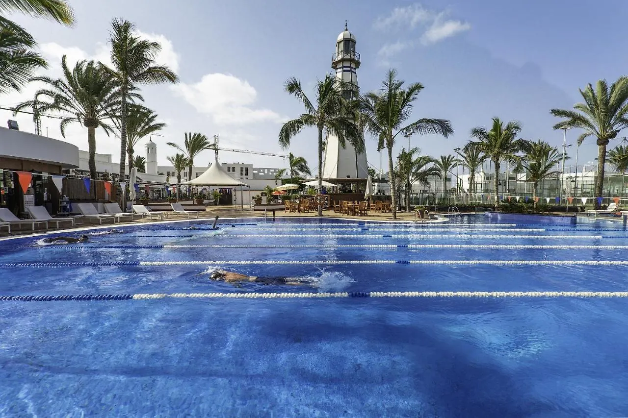 White Volcano Pool, Gym And Activities In Sport Center Fariones Included Puerto del Carmen  Puerto del Carmen (Lanzarote)